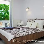 19 Blisko Plazy Apartman *